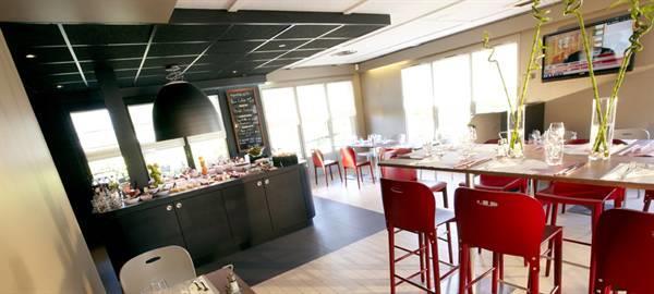 Hotel Kyriad Direct Lyon Sud -